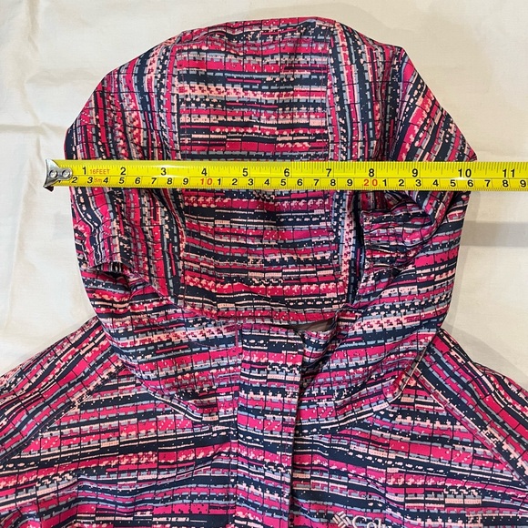 Columbia Women’s Jacket - Picture 2 of 7